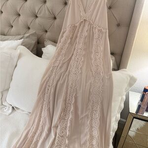 Zara Lace-Trim V-Neck Chemise in Blush Pink